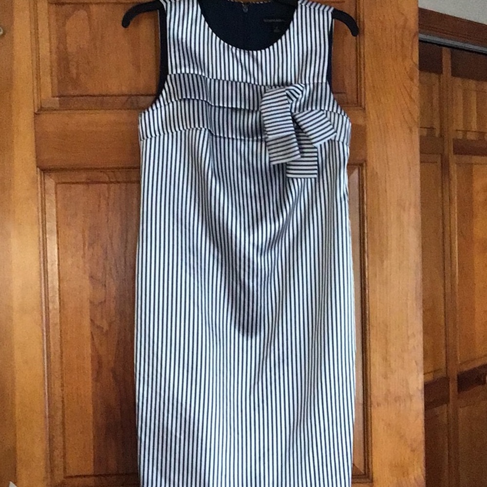 WORN ONCE BANANA REPUBLIC DRESS